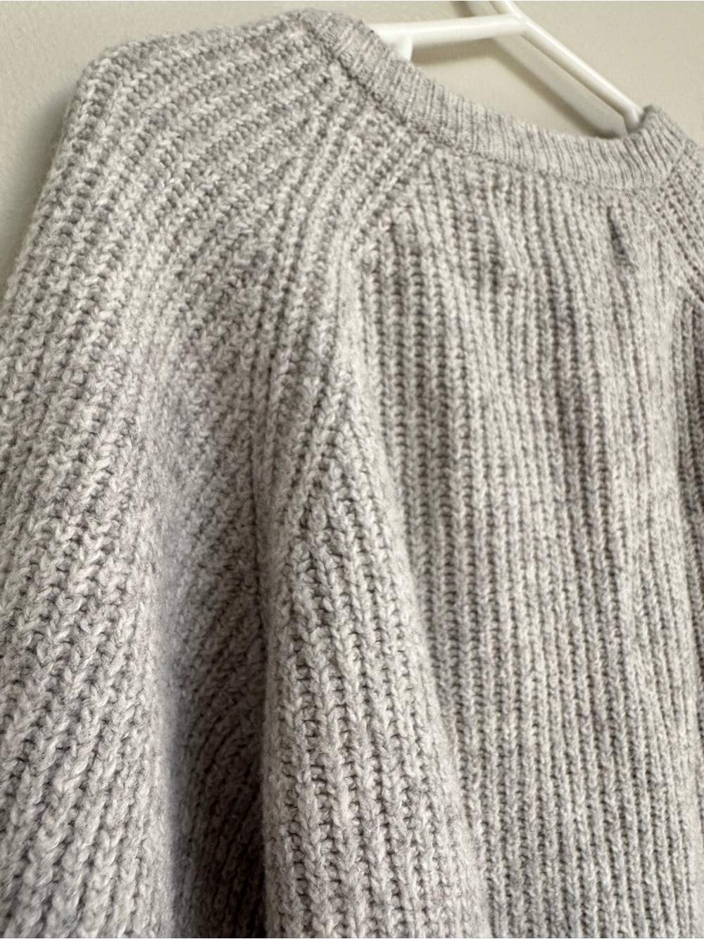 Old Navy Girls Gray Ribbed Button‑Front Cardigan 5T Long Sleeve - Picture 8 of 9